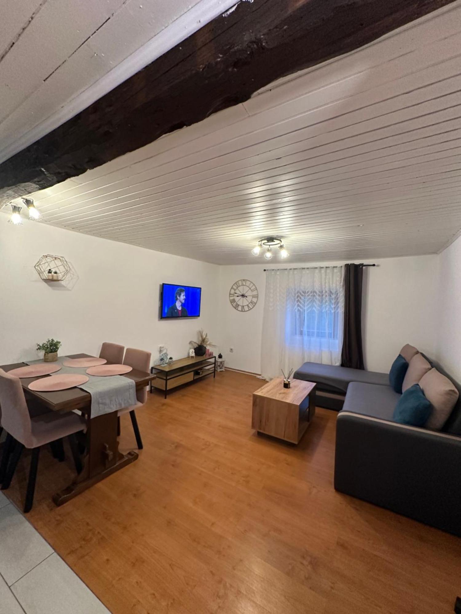 Apartment Mare Πόρετς Εξωτερικό φωτογραφία